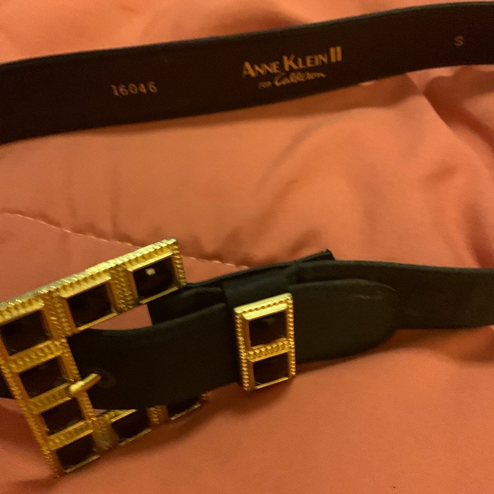 Satin black stone belt